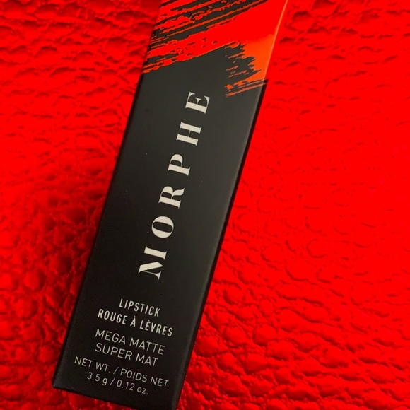 Morphe MEGA MATTE lipstick - Picture 5 of 6